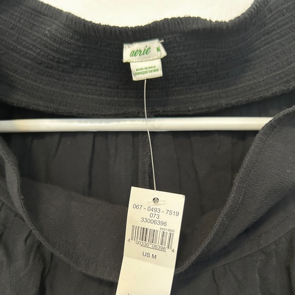 AE black jogger pants with elastic waist NWT - Picture 4 of 6